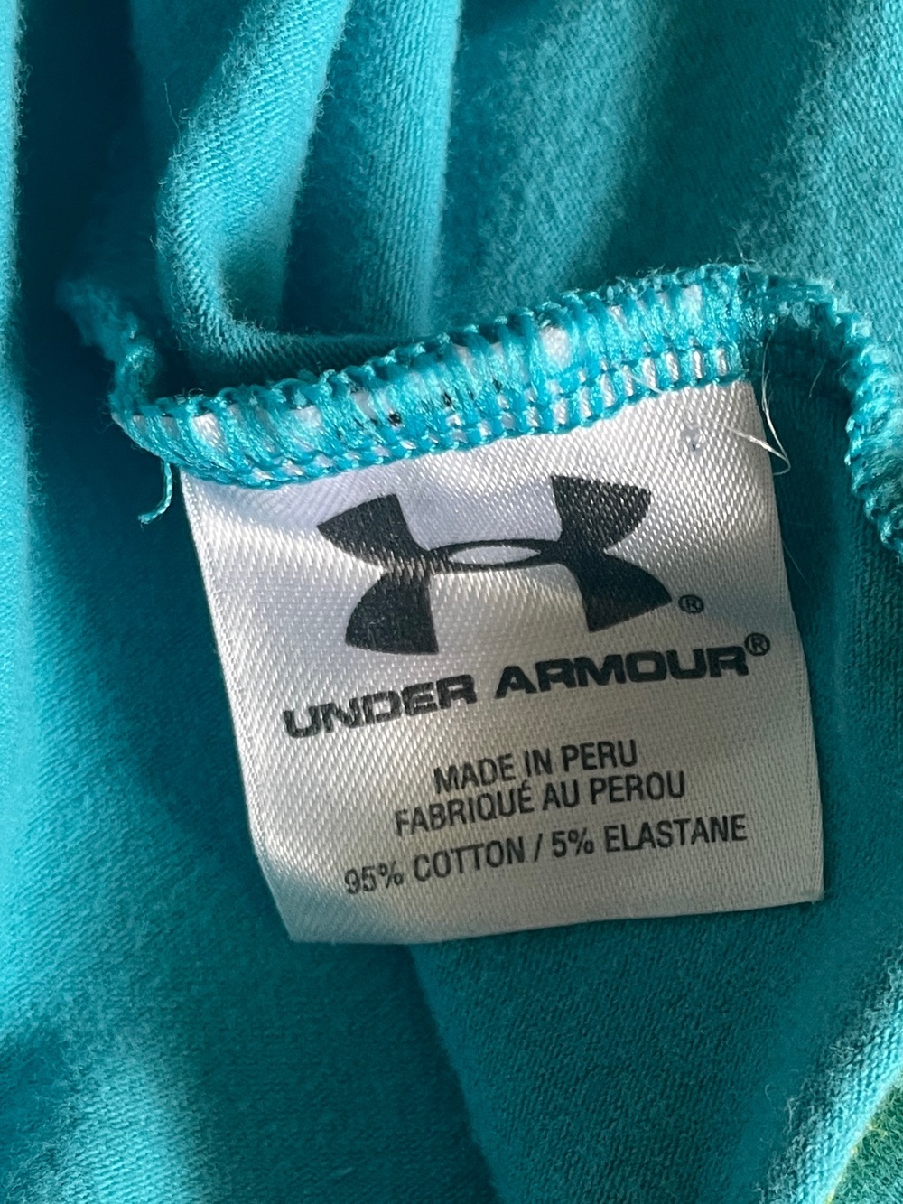 Under Armour Girls Graphic T-Shirt Bundle of 3 Youth M/L Athletic Tees - Picture 8 of 16